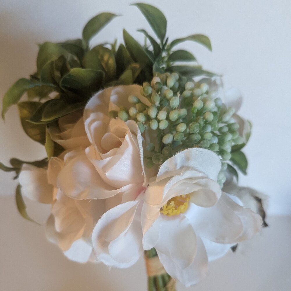 NWT Farmhouse Wedding Sm Faux White Floral Cotton Bouquet Mothers Day Gift Decor